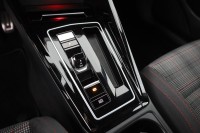 VW Golf VIII 2.0 GTI DSG