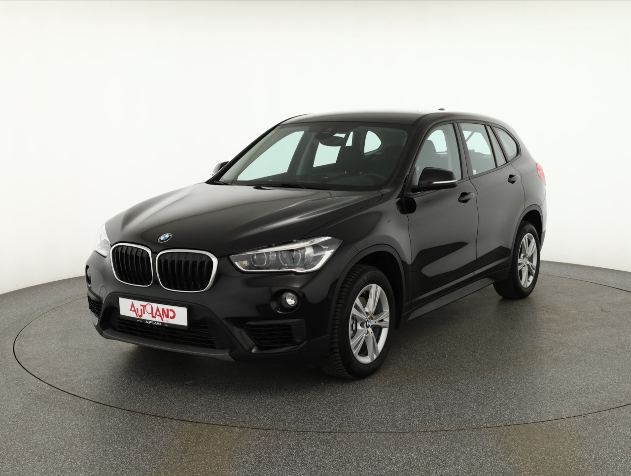BMW X1 sDrive 18i Advantage