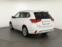 Mitsubishi Outlander 2.4Hybrid PHEV Basis 4WD