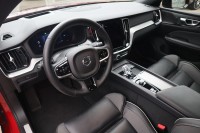 Volvo S60 2.0 M-Hybrid Ultimate Dark AWD