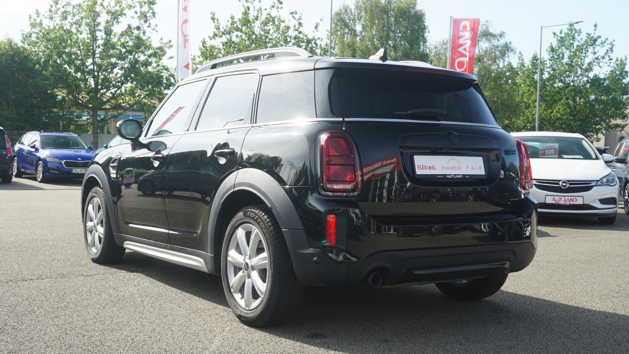 MINI COOPER_COUNTRYMAN Countryman Cooper 1.5 Classic Aut.