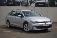 VW Golf VIII Variant 1.5 eTSI DSG