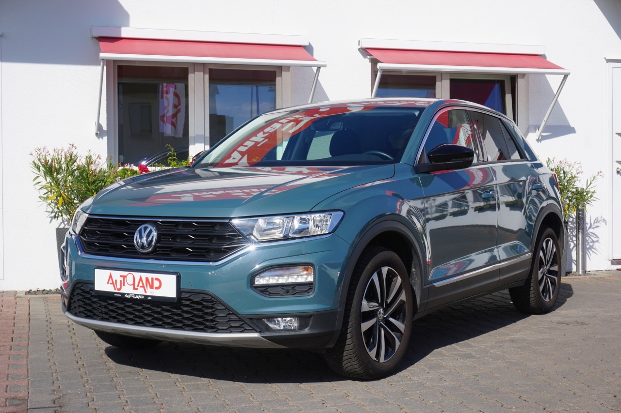 VW T-Roc 1.5 TSI DSG IQ.DRIVE