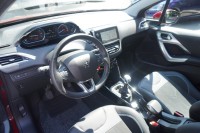 Peugeot 2008 1.2 PureTech Crossway