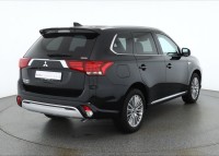 Mitsubishi Outlander 2.4 PHEV 4WD