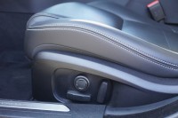 Jaguar XE 2.0 R-Dynamic Black