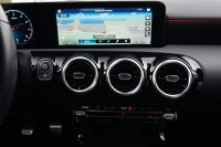 Mercedes-Benz A 180 A180 AMG Line