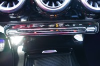 Mercedes-Benz CLA 200 AMG Line