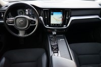 Volvo V60 Kombi 2.0 Momentum Pro