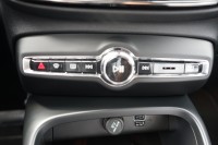Volvo XC 40 D4 AWD Momentum