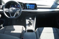 VW Golf VIII Variant 1.5 TSI Life