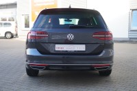 VW Passat Variant 1.5 TSI R-Line