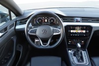 VW Passat Variant 1.5 TSI R-Line DSG