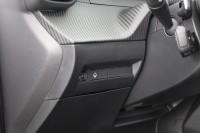 Peugeot 2008 1.2 Hybrid 136 Aut.
