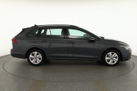 VW Golf VIII Variant 1.5 eTSI DSG Life