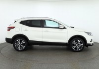 Nissan Qashqai 1.6 DIG-T N-Connecta Pano