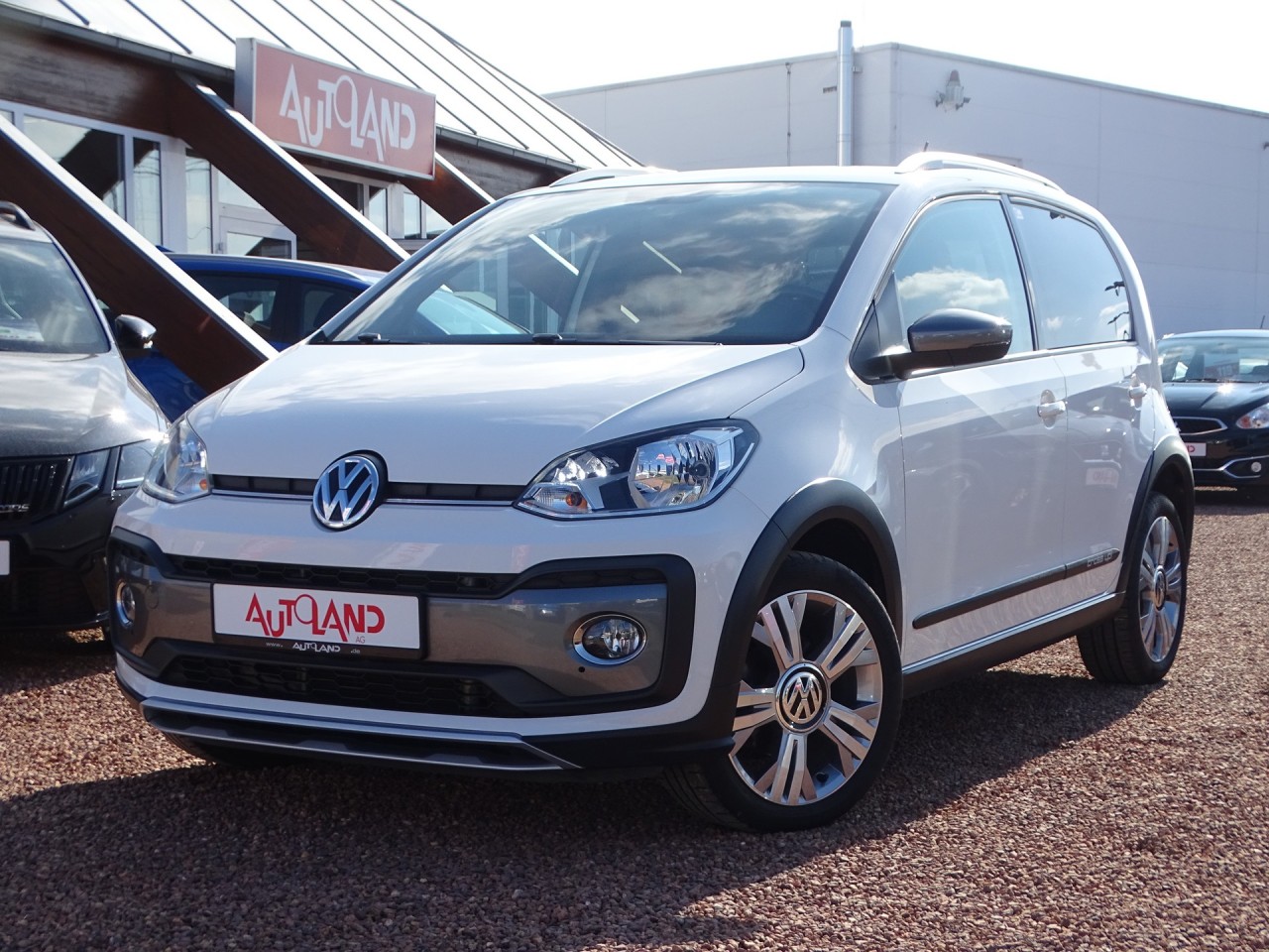 VW up up! 1.0 TSI cross up!