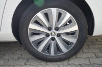 Skoda Superb Combi 2.0 TDI DSG Style