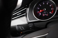 VW Passat Variant 1.5 TSI DSG Business