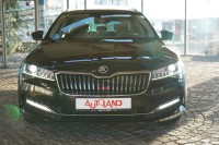Skoda Superb Combi 2.0 TDI Premium Edition