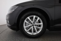 VW Passat Variant 1.5 TSI DSG Business