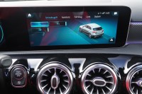 Mercedes-Benz A 140 A220 Night Paket