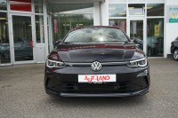 VW Golf VIII Variant 1.5 TSI R-Line