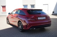 Mercedes-Benz CLA 220 4-Matic AMG Line