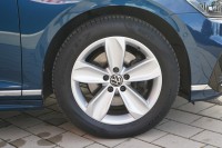 VW Passat Variant 1.5 TSI DSG R-Line
