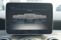 Mercedes-Benz GLA 180 Urban Night Paket
