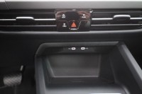 VW Golf VIII Variant 1.0 eTSI DSG