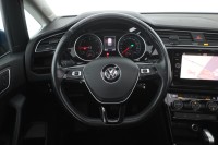 VW Touran 2.0 TDI DSG R-Line