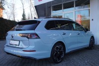 VW Golf VIII Variant 1.5 TSI R-Line