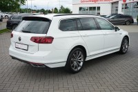VW Passat Variant 1.5 TSI DSG 2x R-Line