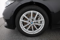 BMW 3 330i M-Sport Touring Aut.