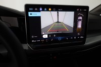 VW Golf VIII Variant 1.5 TSI Goal