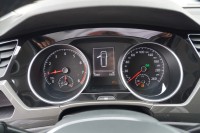 VW Touran 1.5 TSI DSG IQ.DRIVE