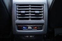 VW Golf VIII Variant R-Line eTSI DSG