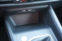 VW Golf VIII Variant 1.0 TSI