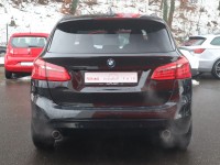 BMW 220 i Sport Line