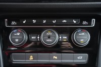 VW Touran 1.5 TSI DSG R-line