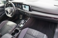 VW Golf Variant 2.0 TDI R-Line