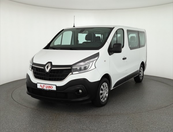 Renault Trafic 2.0 dCi 145 AT