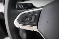 VW Golf VIII Variant 1.5 eTSI DSG