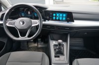 VW Golf VIII Variant 1.0 TSI