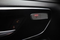 Mercedes-Benz V-Klasse V300d lang AMG Line 4Matic