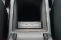 VW Passat Variant 2.0 TDI DSG 4M R-Line