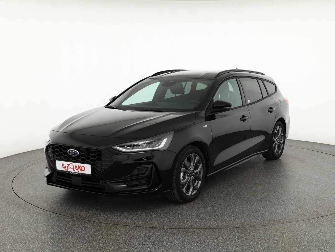 Ford Focus Turnier ST-Line X 1.0EB Aut. mHev