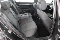 VW Passat Variant 1.5 TSI DSG Business