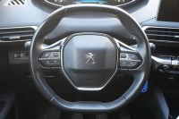 Peugeot 3008 1.2 12V e-THP Active